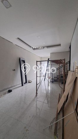 Jual Rumah Eksklusif 4 KT di Meruya, Jakarta Barat Jual Rumah Eksklusif 4 KT di Meruya, Jakarta Barat