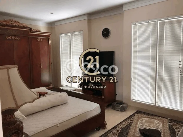 Rumah Elit LB 250m2 Siap Huni Desain Elegan di Sektor 7-Bintaro, Tangerang Selatan Rumah Elit LB 250m2 Siap Huni Desain Elegan di Sektor 7-Bintaro, Tangerang Selatan
