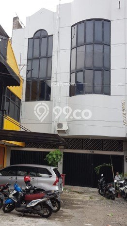 Unit Ruko Dijual di Ciputat Tangerang Selatan Luas Bangunan 135m2 Unit Ruko Dijual di Ciputat Tangerang Selatan Luas Bangunan 135m2