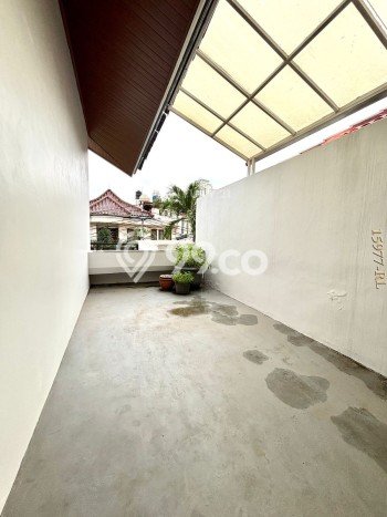 Disewakan! Rumah 4 Kamar Tidur &
3 Kamar Mandi di Pondok Indah, Jakarta Selatan Disewakan! Rumah 4 Kamar Tidur &
3 Kamar Mandi di Pondok Indah, Jakarta Selatan