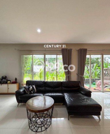 Hunian Mewah LB 230m2 Siap Huni Desain Elegan di Lebak Bulus, Jakarta Selatan Hunian Mewah LB 230m2 Siap Huni Desain Elegan di Lebak Bulus, Jakarta Selatan