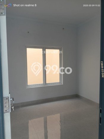 Rumah Minimalis 3 KT di Joglo Jakarta Barat Rumah Minimalis 3 KT di Joglo Jakarta Barat