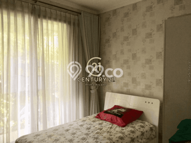 Hunian Mewah LB 300m2 Siap Pakai Desain Elegan di Bintaro, Tangerang Selatan Hunian Mewah LB 300m2 Siap Pakai Desain Elegan di Bintaro, Tangerang Selatan