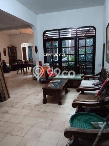 Rumah Elit LB 200m2 Siap Pakai Desain Elegan di Gandaria, Jakarta Selatan Rumah Elit LB 200m2 Siap Pakai Desain Elegan di Gandaria, Jakarta Selatan