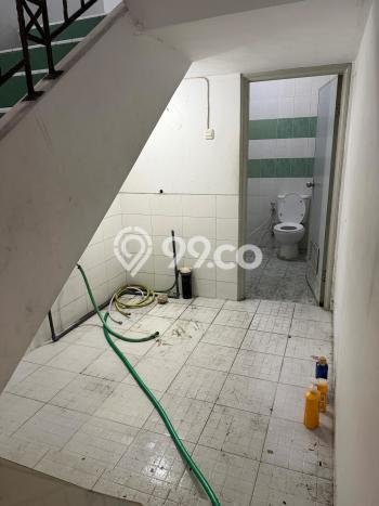 Dijual Rumah Premium dengan Fasilitas Sekitar Komplit di Semarang Tengah, Semarang Dijual Rumah Premium dengan Fasilitas Sekitar Komplit di Semarang Tengah, Semarang