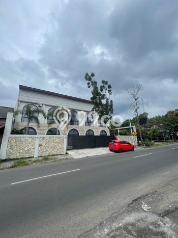 Dijual Rumah Elit Exclusive di Semarang Barat, Semarang Dijual Rumah Elit Exclusive di Semarang Barat, Semarang