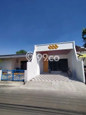 Rumah Modern 2 Kamar LT 94m2 di Lamper Rumah Modern 2 Kamar LT 94m2 di Lamper