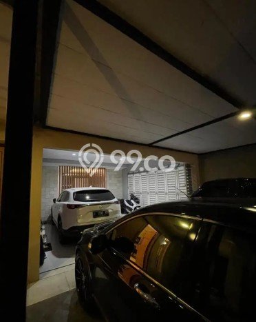Jual Rumah Mewah Elegan Dengan View Eksklusif di Semeru, Semarang Jual Rumah Mewah Elegan Dengan View Eksklusif di Semeru, Semarang
