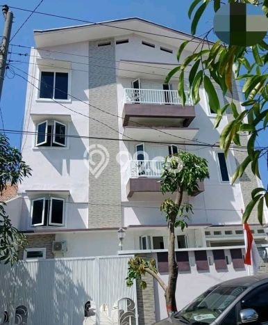 Aset Investasi! Kost Dijual di Semarang Tengah, Semarang, 24 KT, 13 KM, Luas 520m2 Aset Investasi! Kost Dijual di Semarang Tengah, Semarang, 24 KT, 13 KM, Luas 520m2