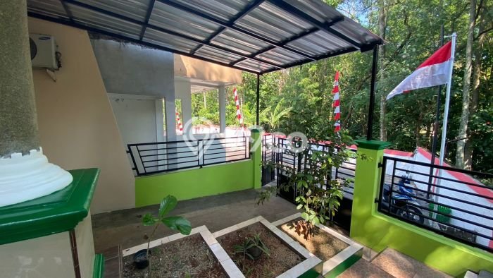 Rumah Eksklusif Dijual LT 164m2 di Gajah Mungkur, Semarang Rumah Eksklusif Dijual LT 164m2 di Gajah Mungkur, Semarang