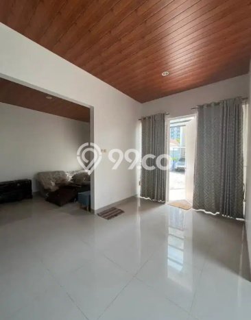 Rumah Modern Cantik 5 Kamar Bisa Langsung Pindah di Ngaliyan Rumah Modern Cantik 5 Kamar Bisa Langsung Pindah di Ngaliyan