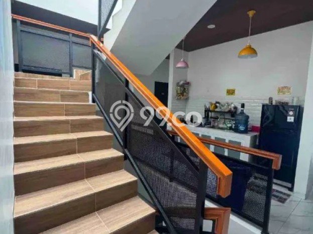 Rumah Kost Dijual Lokasi Tembalang, Semarang, 28 Kamar Tidur, 28 Kamar Mandi, 700m2 Rumah Kost Dijual Lokasi Tembalang, Semarang, 28 Kamar Tidur, 28 Kamar Mandi, 700m2