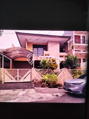 Rumah Luxury Modern Siap Huni di Puri Indah Jakarta Barat Rumah Luxury Modern Siap Huni di Puri Indah Jakarta Barat