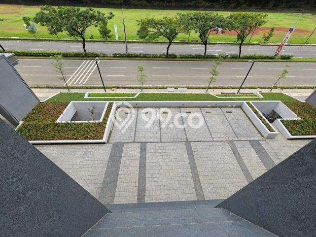 Kantor Komersial Disewakan di BSD Tangerang Selatan Luas 586m2 Kantor Komersial Disewakan di BSD Tangerang Selatan Luas 586m2