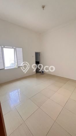 Siap Huni Rumah Mewah 4 Kamar di Serpong Utara Dekat ke Mana Saja Siap Huni Rumah Mewah 4 Kamar di Serpong Utara Dekat ke Mana Saja