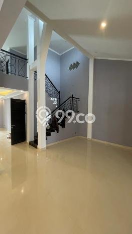 Rumah Elit Modern Siap Huni di BSD Tangerang Rumah Elit Modern Siap Huni di BSD Tangerang