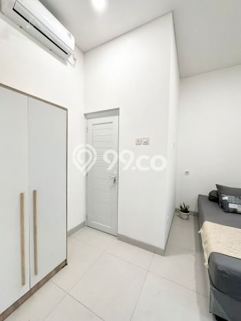Kost Dijual di Gading Serpong dengan 21 KT dan Luas 370m2 Kost Dijual di Gading Serpong dengan 21 KT dan Luas 370m2