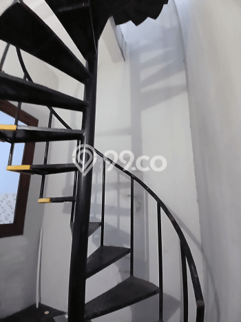 Sewa Rumah Harga Terjangkau di Bintaro Tangerang Selatan Punya 4 Kamar Tidur Sewa Rumah Harga Terjangkau di Bintaro Tangerang Selatan Punya 4 Kamar Tidur