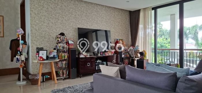 For Sale! Luxury House LT 1350m2 Desain Modern di Cipete For Sale! Luxury House LT 1350m2 Desain Modern di Cipete