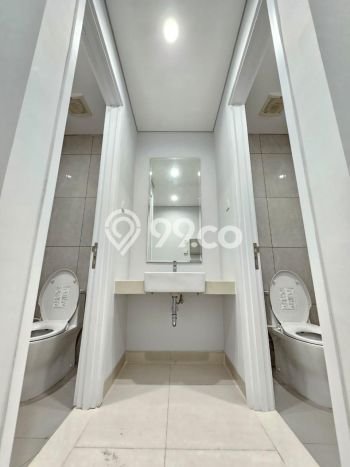 Kantor Komersial Disewakan di BSD Tangerang Selatan Luas 586m2 Kantor Komersial Disewakan di BSD Tangerang Selatan Luas 586m2