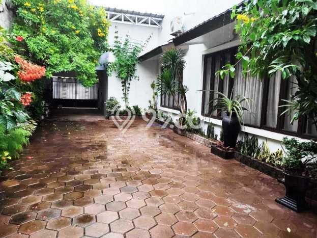 Ready to Use! Premium House LT 800m2 Desain Elegan di Cipinang Ready to Use! Premium House LT 800m2 Desain Elegan di Cipinang