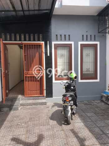 Siap Huni Hunian Elit 4 Kamar di Kebayoran Lama Dekat ke Mana Saja Siap Huni Hunian Elit 4 Kamar di Kebayoran Lama Dekat ke Mana Saja