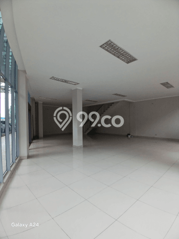 Ruko Dijual di Tangerang Selatan LT 90m2 & LB 225m2 Lokasi Terbaik! Ruko Dijual di Tangerang Selatan LT 90m2 & LB 225m2 Lokasi Terbaik!