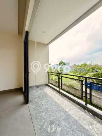 Jual Rumah Mewah Megah Dengan View Eksklusif di Alam Sutera, Tangerang Jual Rumah Mewah Megah Dengan View Eksklusif di Alam Sutera, Tangerang