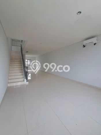 Unit Ruko Dijual di Tangerang LT 108m2 & LB 326m2 Unit Ruko Dijual di Tangerang LT 108m2 & LB 326m2