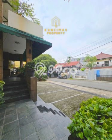 Unit Kantor Dijual di Kebayoran Baru Jakarta Selatan Luas Tanah 552m2, Luas Bangunan 614m2 Unit Kantor Dijual di Kebayoran Baru Jakarta Selatan Luas Tanah 552m2, Luas Bangunan 614m2