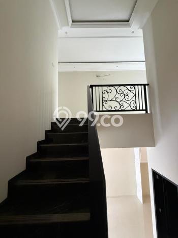 Siap Huni Rumah Mewah 5 Kamar di Cempaka Putih Dekat ke Mana Saja Siap Huni Rumah Mewah 5 Kamar di Cempaka Putih Dekat ke Mana Saja