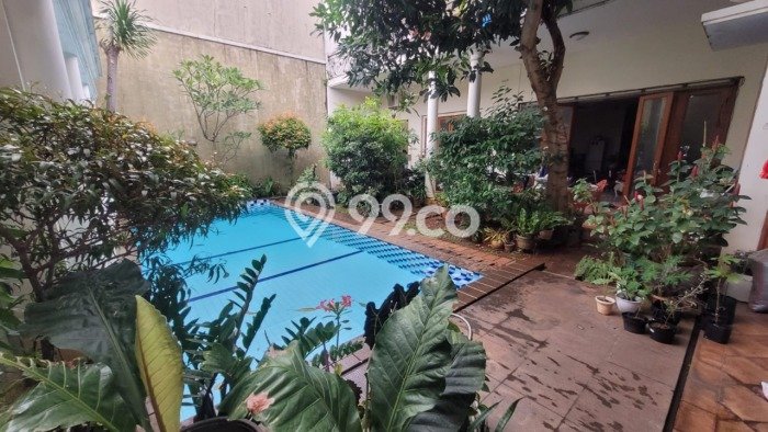 Hunian Mewah LB 400m2 Siap Huni Desain Elegan di Pondok Indah, Jakarta Selatan Hunian Mewah LB 400m2 Siap Huni Desain Elegan di Pondok Indah, Jakarta Selatan