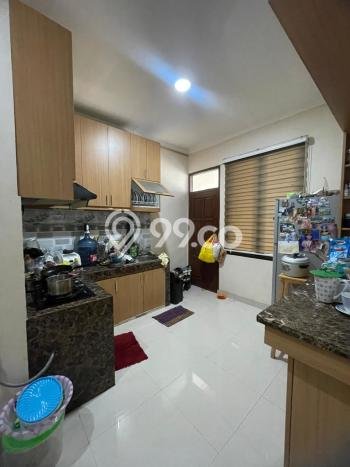 Rumah Bagus Disewakan di Graha Raya, Tangerang Selatan LT 144m2, LB 100m2 Rumah Bagus Disewakan di Graha Raya, Tangerang Selatan LT 144m2, LB 100m2