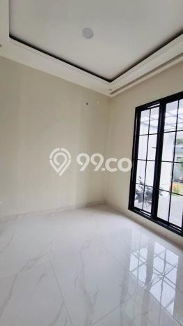 Siap Huni Hunian Elit 4 Kamar di BSD Dekat ke Mana Saja Siap Huni Hunian Elit 4 Kamar di BSD Dekat ke Mana Saja