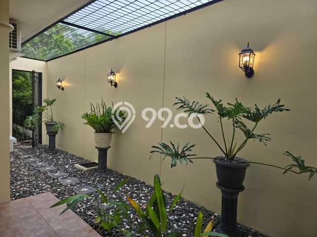 Dijual Rumah Mewah Exclusive di BSD, Tangerang Selatan Dijual Rumah Mewah Exclusive di BSD, Tangerang Selatan
