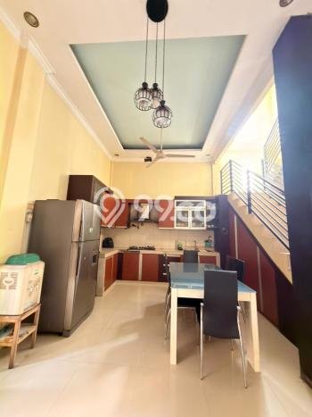 Rumah Modern Cantik 4 Kamar Bisa Langsung Pindah di Serpong Rumah Modern Cantik 4 Kamar Bisa Langsung Pindah di Serpong