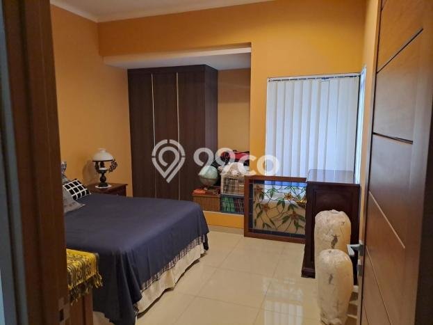 Hunian Eksklusif Siap Huni LT 395m2 di BSD, Tangerang Selatan Hunian Eksklusif Siap Huni LT 395m2 di BSD, Tangerang Selatan