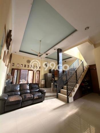 Rumah Modern Cantik 4 Kamar Bisa Langsung Pindah di Serpong Rumah Modern Cantik 4 Kamar Bisa Langsung Pindah di Serpong