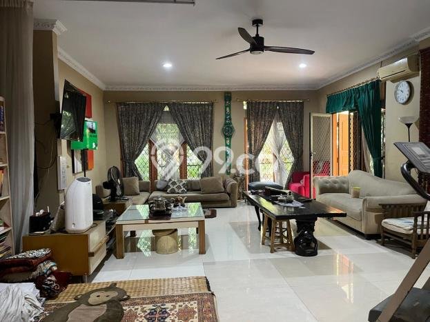 Siap Huni Hunian Elit 3 Kamar di BSD Dekat ke Mana Pun Siap Huni Hunian Elit 3 Kamar di BSD Dekat ke Mana Pun