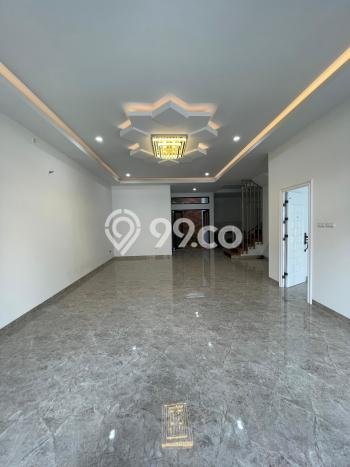 Rumah Luxury Modern Tanpa Renovasi di BSD Tangerang Rumah Luxury Modern Tanpa Renovasi di BSD Tangerang