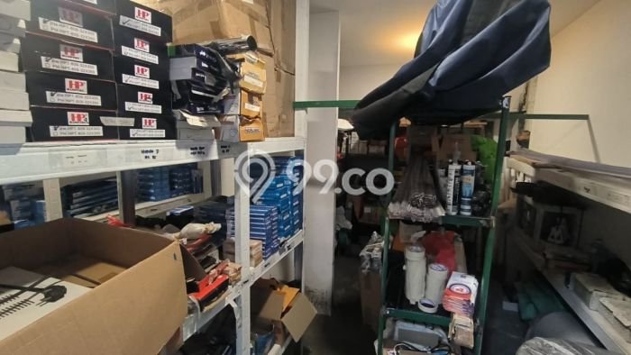 Gudang Disewakan Lokasi Cipondoh Tangerang Harga Spesial! Gudang Disewakan Lokasi Cipondoh Tangerang Harga Spesial!