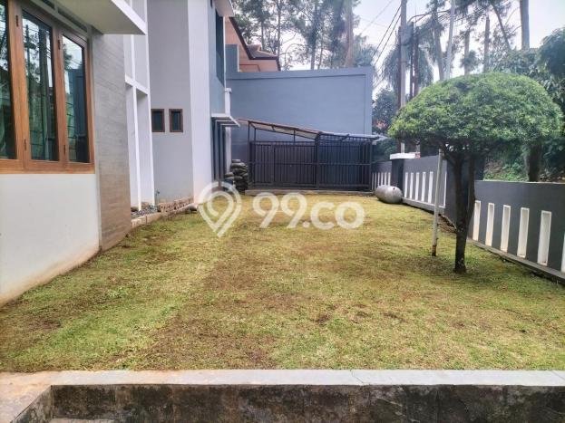 Rumah Elit Modern Tanpa Renovasi di Geger Kalong Bandung Rumah Elit Modern Tanpa Renovasi di Geger Kalong Bandung