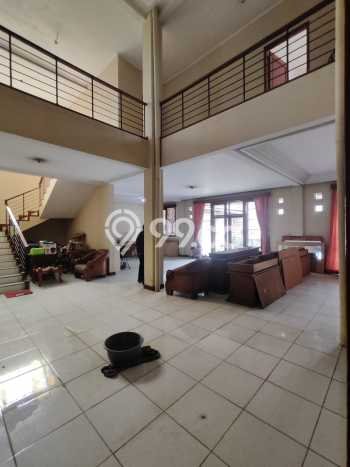 Siap Huni Rumah Mewah 6 Kamar di Sukajadi Dekat ke Mana Pun Siap Huni Rumah Mewah 6 Kamar di Sukajadi Dekat ke Mana Pun