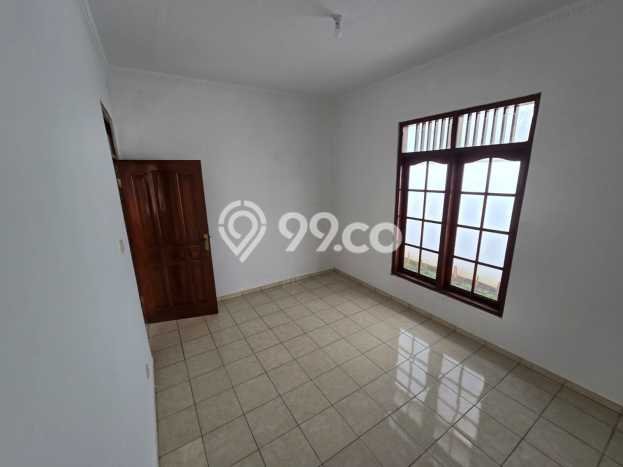 Kesempatan Langka Memiliki Rumah 4 KT 2 KM di Jantung Kota Antapani, Bandung Kesempatan Langka Memiliki Rumah 4 KT 2 KM di Jantung Kota Antapani, Bandung