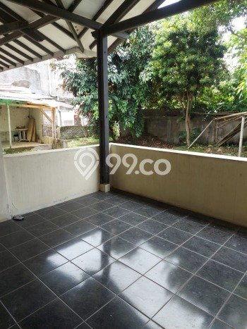 Rumah Mewah LB 500m2 Siap Huni Desain Elegan di Lembang, Bandung Rumah Mewah LB 500m2 Siap Huni Desain Elegan di Lembang, Bandung