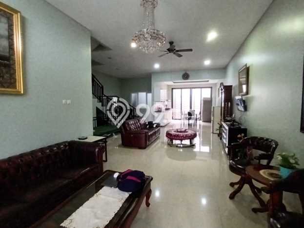 Rumah Modern 5 KT di Sarijadi Bandung Unfurnished Rumah Modern 5 KT di Sarijadi Bandung Unfurnished