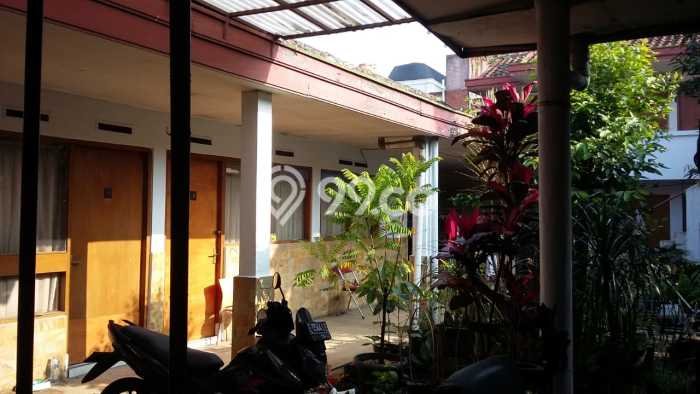 Hunian Ideal bagi Keluarga area Sayap Dago - LT 876m2m² Hunian Ideal bagi Keluarga area Sayap Dago - LT 876m2m²