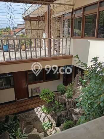 Hunian Mewah LB 361m2 Siap Huni Desain Elegan di Ciateul, Bandung Hunian Mewah LB 361m2 Siap Huni Desain Elegan di Ciateul, Bandung