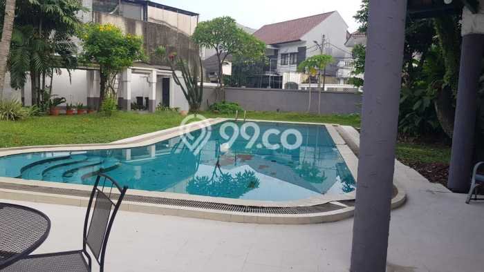 Tanah Dijual Lokasi Strategis di Jakarta Selatan dengan Luas 479m2 Tanah Dijual Lokasi Strategis di Jakarta Selatan dengan Luas 479m2
