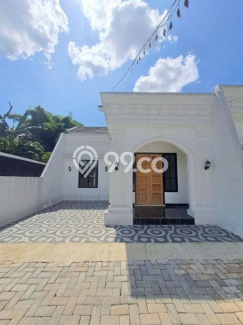 For Sale Rumah 2 Kamar Lokasi Ideal Bagus dan Strategis di Cilodong For Sale Rumah 2 Kamar Lokasi Ideal Bagus dan Strategis di Cilodong